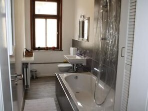 Bathroom - Gemütliche Wohnung in Wernigerode mit Garten by Interhome (Wernigerode)