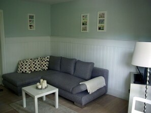 TV, DVD player - Seerose by Interhome (Bleckede)