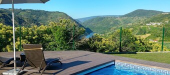 mit Privatpool by Interhome