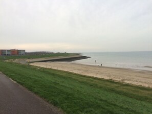 Beach - Familienfreundliches Ferienhaus in Zeeland by Interhome (Wemeldinge)