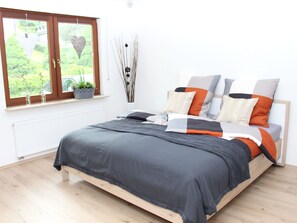 Internet - Nettes Ferienhaus in Hemfurth-Edersee mit Großer Terrasse by Interhome (Bringhausen)