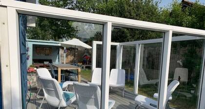 mit Garten, Grill und Terrasse by Interhome