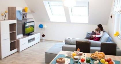 Komfortable Ferienwohnung in Stubenberg Am See mit Garten by Interhome