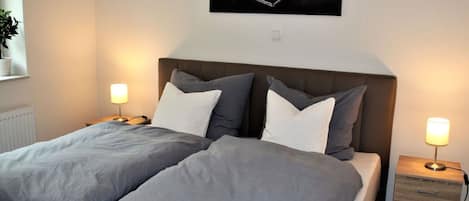 2 bedrooms, Internet