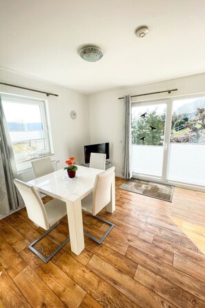 Dining - für 4 Personen ca. 64 m² in Ahlbeck, Norddeutschland (Mecklenburg-Vorpomme by Interhome (Ahlbeck)