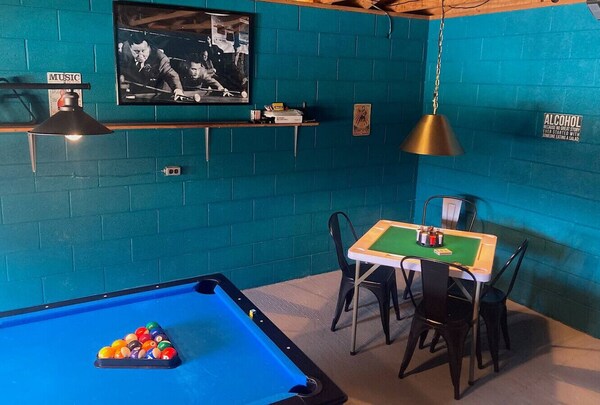New Listing Paradise Foundhot Tubpoolmore - Nashville, TN
