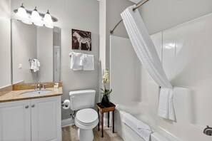 Interior - World Tour 1009-203 (Myrtle Beach)
