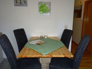 Dining - - Alte Kelterei by Interhome (Dresden)