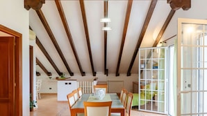 Dining - Ca du Pescou Charmantes Dachgeschoss in San Massimo by Interhome (Rapallo)