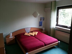 Internet - Großzügige Ferienwohnung mit Garten und Terrasse, nur zwei Kilometer vom Strand by Interhome (Augustgroden)