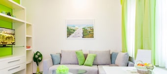 fĂŒr 2 Personen + 1 Kind ca. 45 mÂČ in Stubenberg am See, Steiermark (Ostst by Interhome