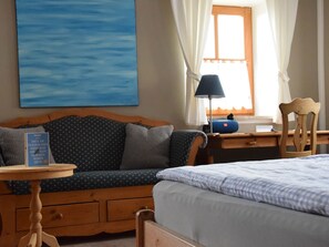 Internet - Charmant trifft Moderne - Ferienwohnung Linde by Interhome (Spalt)