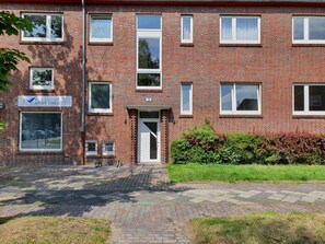 Exterior - Kernsaniertes Apartment in ruhiger und zentraler Lage by Interhome (Wilhelmshaven)
