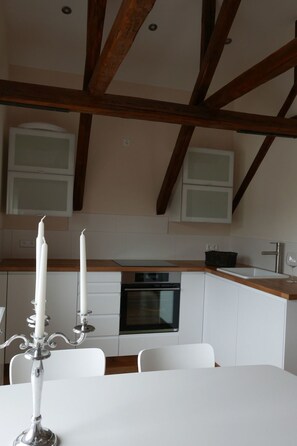 Fridge, oven, dishwasher, cookware/dishes/utensils - auf 2 Etagen mit Kamin by Interhome (Bad Sachsa)