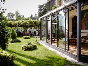 Terrace/patio - in Sirtori mit Privatem Pool by Interhome (Sirtori)