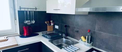 Fridge, microwave, oven, dishwasher