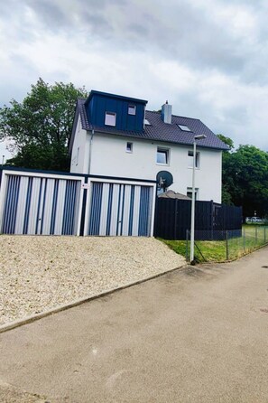 Exterior - Vacation home Bailey by Interhome (Laupheim)