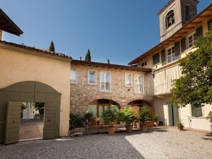 Exterior - Loft in San Felice Del Benaco mit Terrasse by Interhome (San Felice del Benaco)