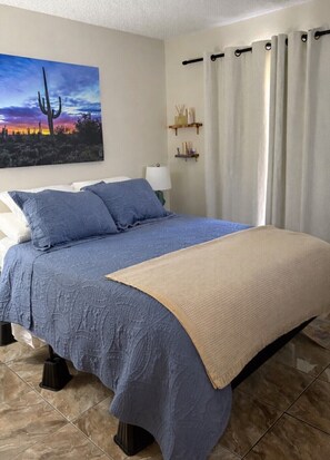 2 Schlafzimmer, Schreibtisch, kostenloses WLAN, Bettwäsche