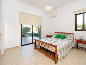 Internet - Protaras Ferienvilla AV6 by Interhome (Protaras)