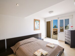 Internet - Schöne Wohnung am Meer by Interhome (Protaras)