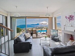 TV, fireplace, DVD player - Latchi Ferienvilla EV21 by Interhome (Agios Georgios Pegeias)
