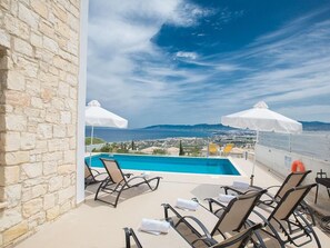 Pool - Latchi Ferienvilla EV21 by Interhome (Agios Georgios Pegeias)