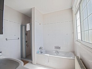 Towels - Familienvilla in Paralimni mit spektakulärer Aussicht by Interhome (Paralimni)