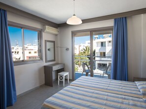 Internet - Gemütliche Wohnung in Ayia Napa Zentrum by Interhome (Ayia Napa)