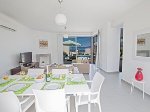 Dining - Latchi Ferienvilla EV26 by Interhome (Agios Georgios Pegeias)