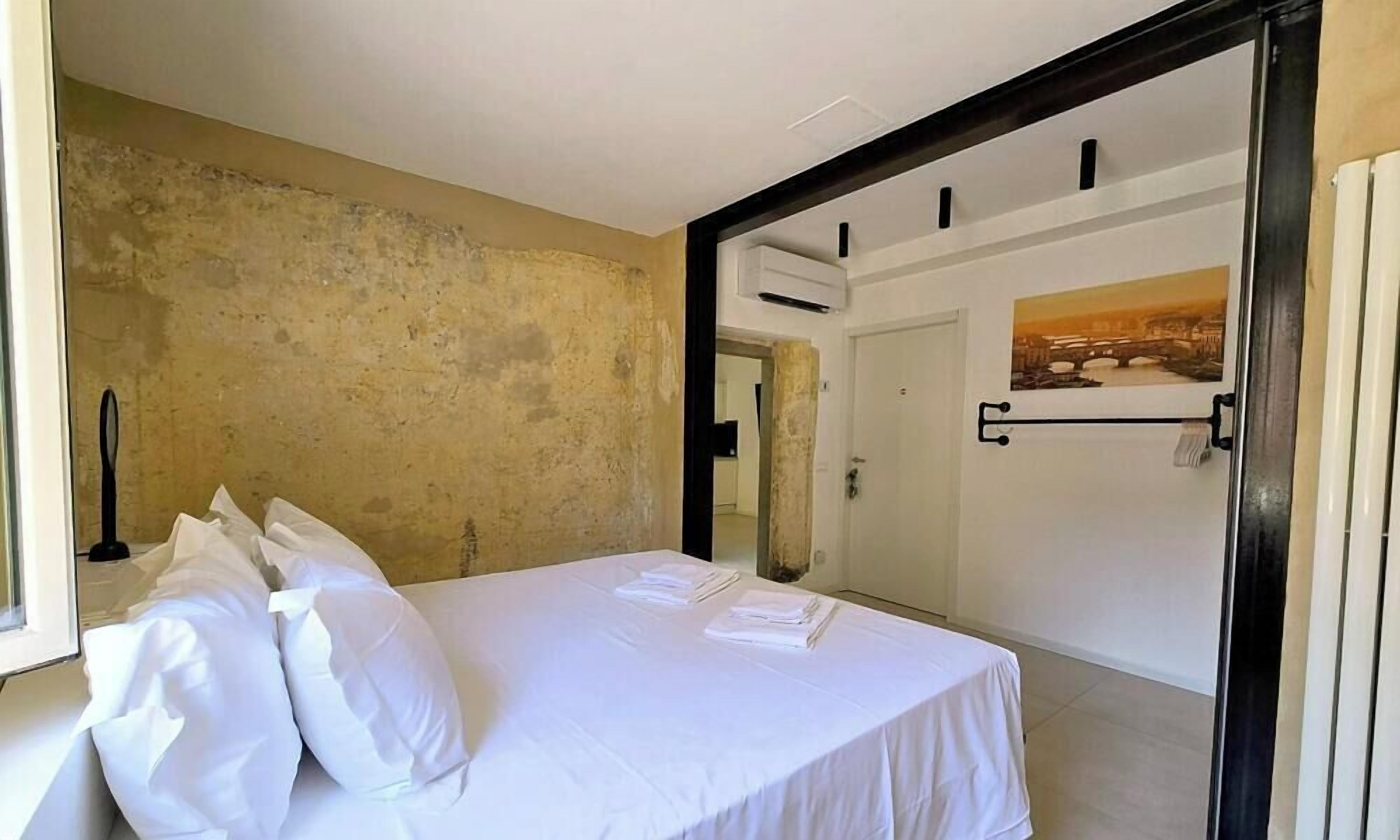 Fer et planche à repasser, Wi-Fi, draps fournis