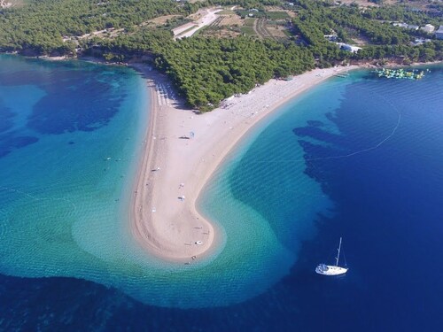 in Pučišća mit Privatem Pool by Interhome