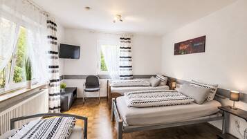 2 bedrooms, internet