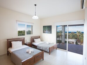 Internet - Private 3-Schlafzimmer-Villa mit Hochgeschwindigkeits-Internet by Interhome (Protaras)