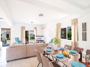 Dining - in Protaras mit privatem Parkplatz by Interhome (Protaras)