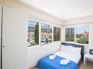 Internet - Wunderschöne Villa mit privatem Pool und großem Garten by Interhome (Protaras)