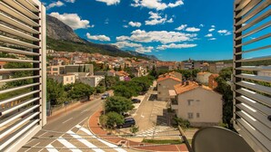 Property grounds - Schöne Ferienwohnung mit Stadtblick by Interhome (Makarska)
