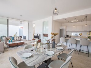 Dining - 3-Schlafzimmer-Villa mit privatem Pool im Zentrum by Interhome (Protaras)
