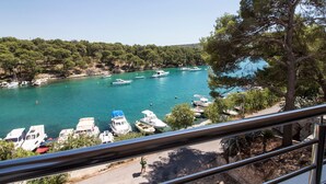 Property grounds - Aurea 5 Modernes Apartment direkt am Meer by Interhome (Primošten)