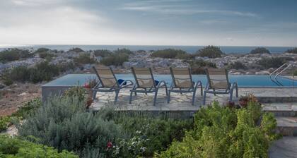 Private Villa mit Panoramablick auf das Meer by Interhome