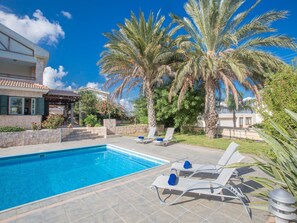 Pool - Ferienvilla Jo für 10 Personen in Paralini by Interhome (Paralimni)