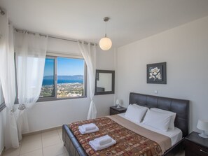 Internet - Villa mit Panoramablick auf das Meer von Latchi by Interhome (Polis Chrysochous)