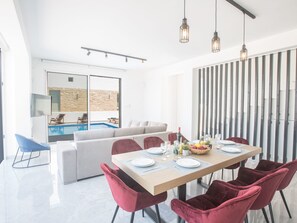 Dining - Protaras Vie Bleu Villa mit Pool, im Zentrum by Interhome (Protaras)