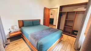 1 quarto, cofres nos quartos, Wi-Fi de cortesia, roupa de cama