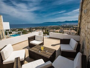 Terrace/patio - Latchi Ferienvilla EV20 by Interhome (Agios Georgios Pegeias)