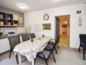 Dining - Klarisa by Interhome (Pag/Novalja)