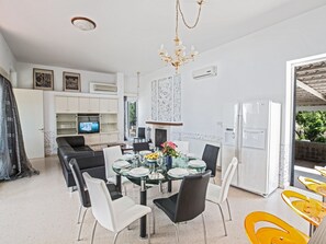 Dining - Moderne Ferienvilla in Ayia Napa by Interhome (Ayia Napa)