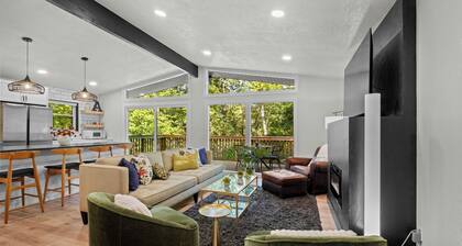 Peaceful forest retreat near scenic back 40 trails & the new OZ trails bike park