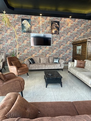 Living area - Kroisos Otel Ve Restaurant (Isparta)