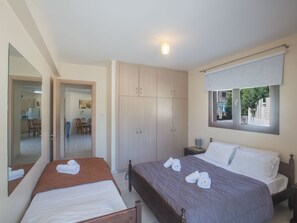 Internet - Moderne Erdgeschosswohnung in Ayia Napa by Interhome (Ayia Napa)